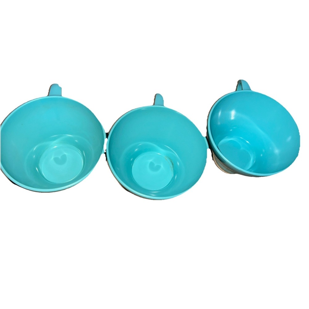 Vintage Melmac Melamine Tea Cups Blue Turquoise Set Of 3 - Picture 6 of 10
